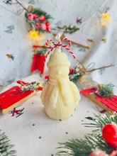 Load image into Gallery viewer, Snowman Candle
